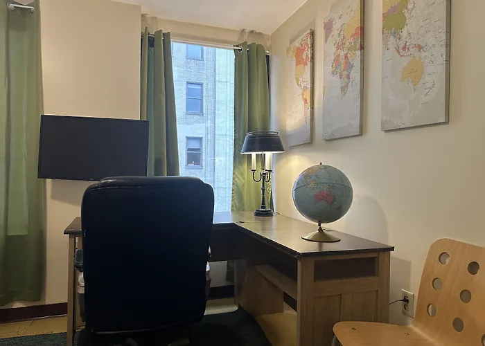 Stay Pittsburgh Hostel *