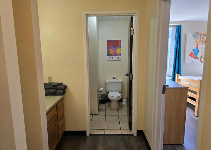 Stay Pittsburgh Hostel
